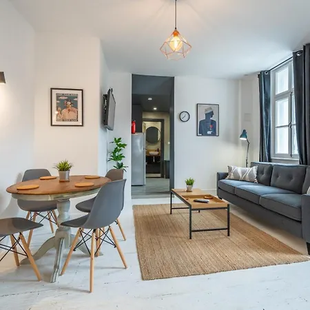 Tsarevets Apt&studio| N7even | Free Str. Parking